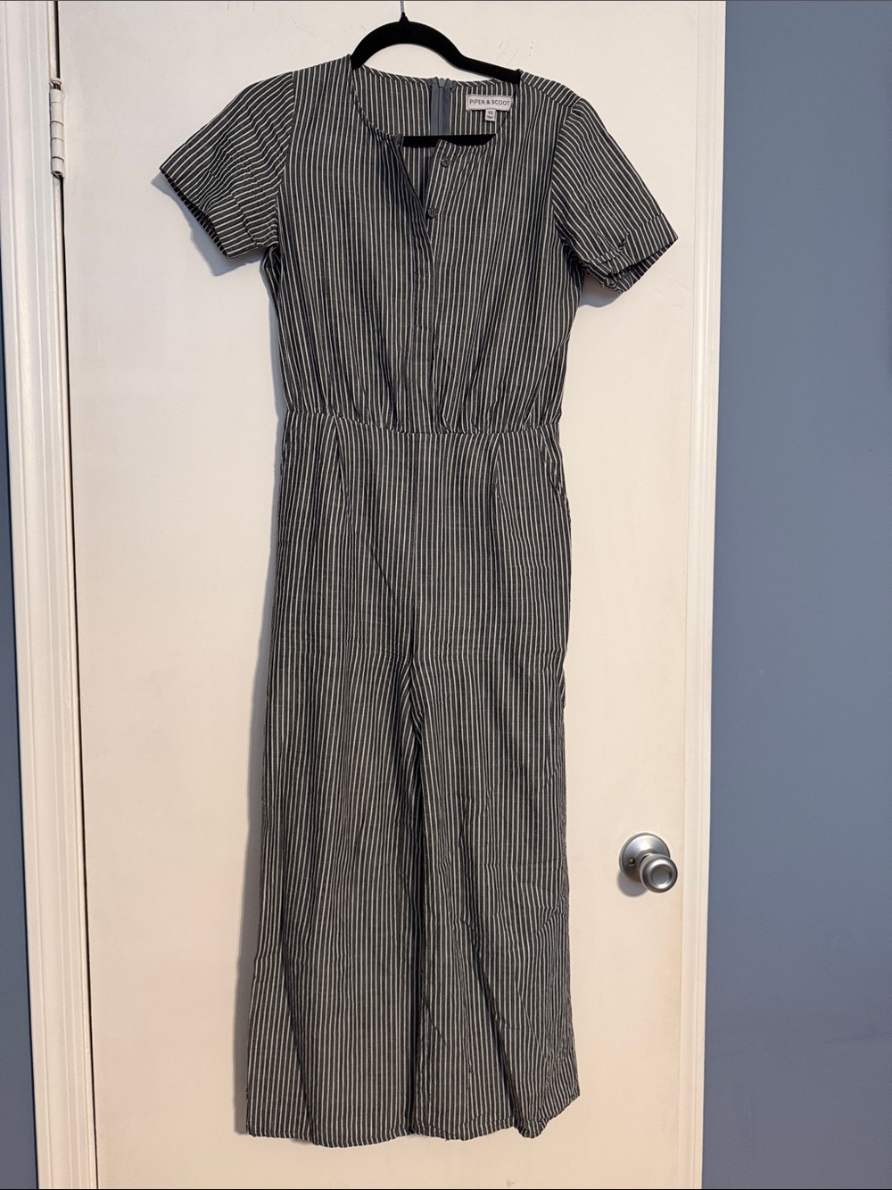Piper & Scoot - Striped Short-Sleeve Jumpsuit in Navy and White, size XS